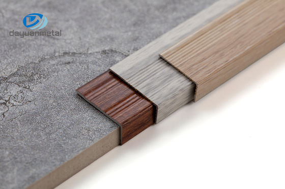 อลูมิเนียม Stright Angel Alloy Profiles Powder Coating Wall Trims ลายไม้ สูง 1 ซม