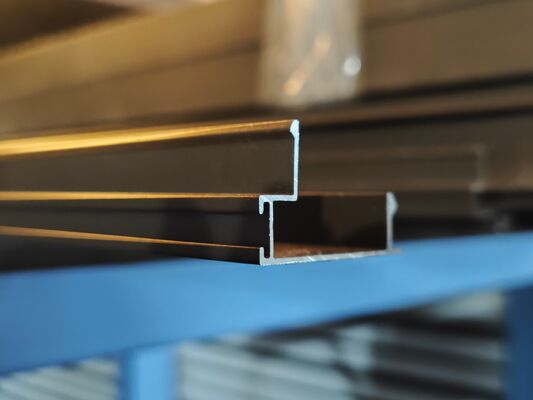 6063 โปรไฟล์ขีดออกหน้าต่างอัลลูมิเนียม